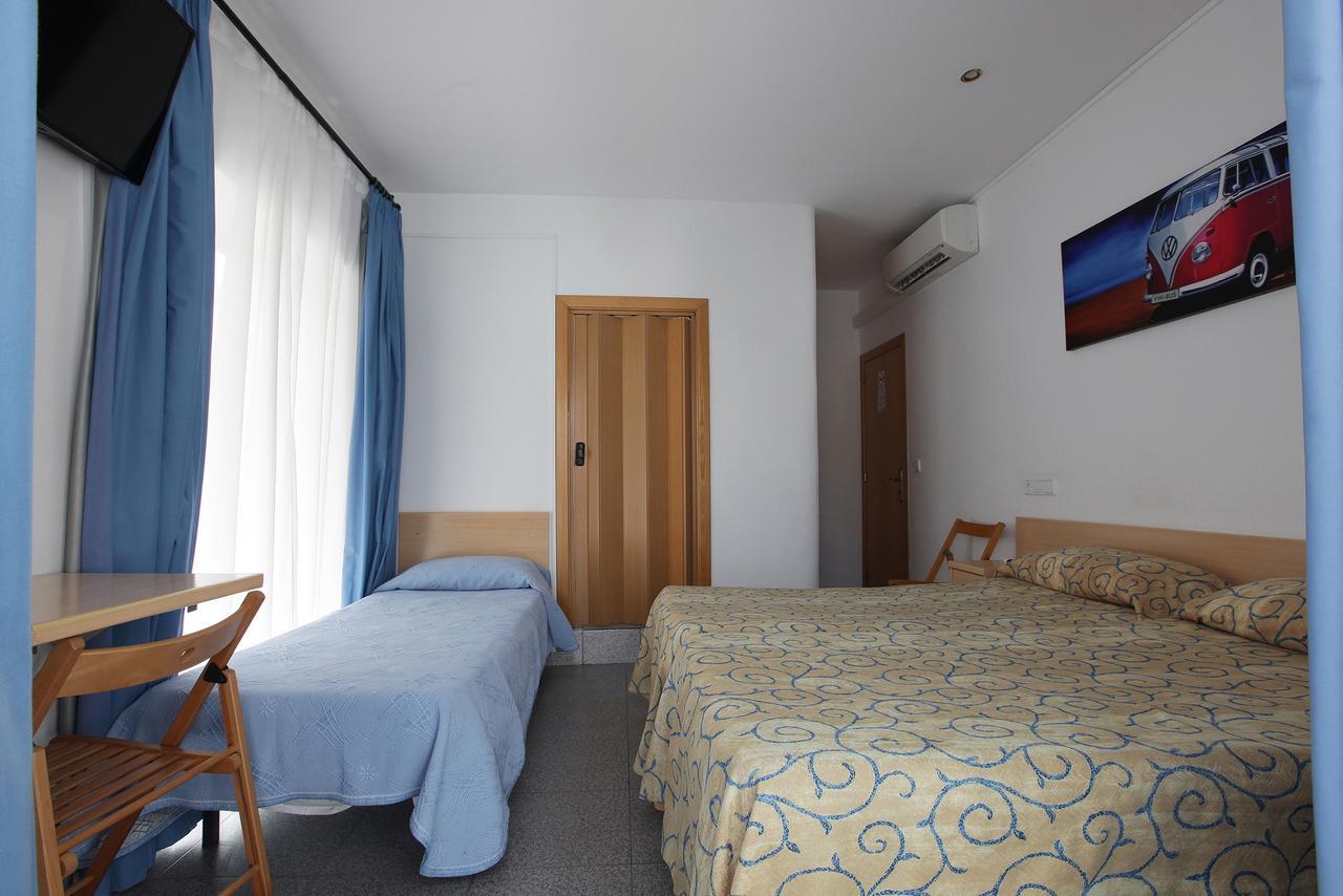 Hostal L'Alba 또사데마르 외부 사진