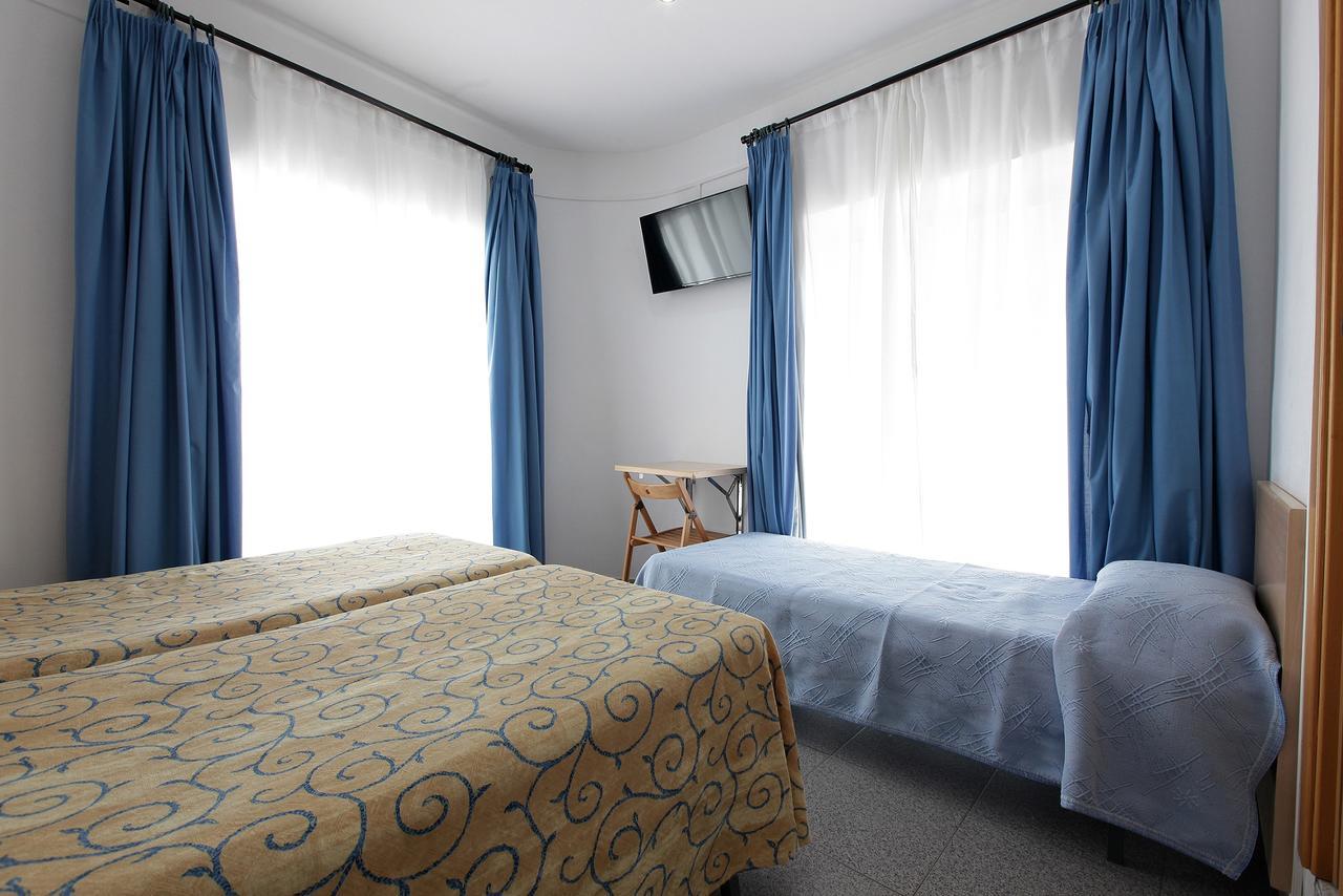 Hostal L'Alba 또사데마르 외부 사진
