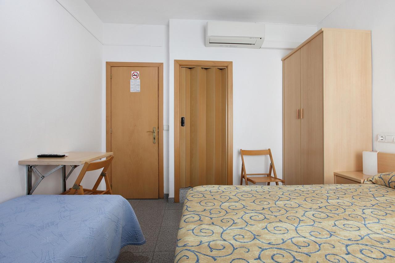 Hostal L'Alba 또사데마르 외부 사진