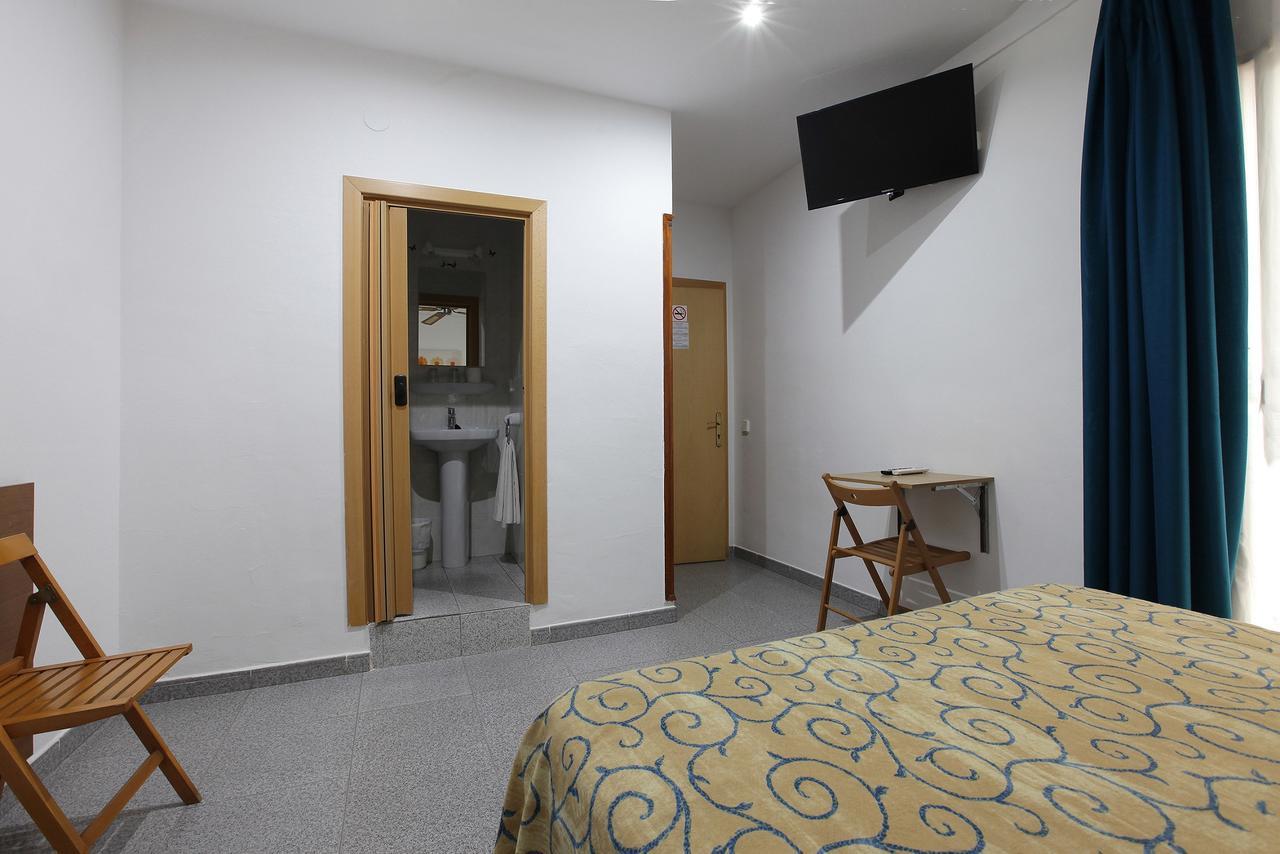 Hostal L'Alba 또사데마르 외부 사진